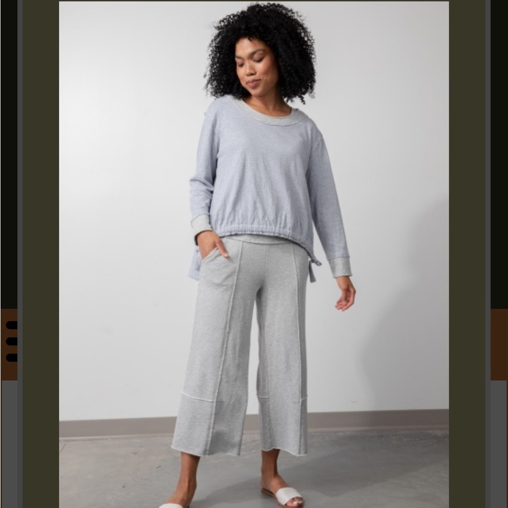 OLIVIA BY HABITAT Boxy Striped Drawstring Top Large - Picture 2 of 5